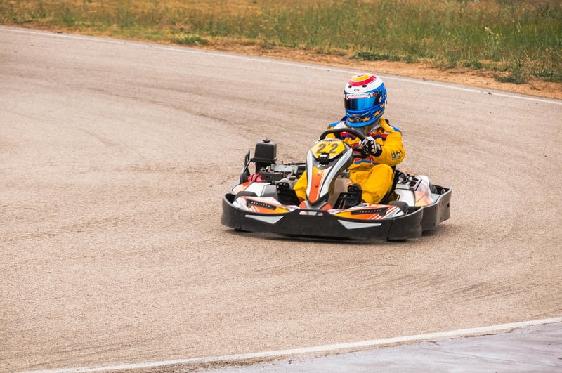 Découvrez les meilleurs circuits de karting en France pour 2026 : sensations garanties !